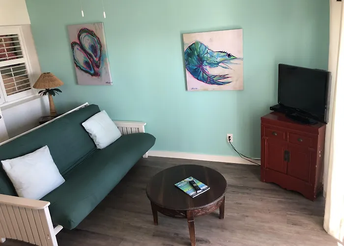 Drop Anchor Resort & Marina