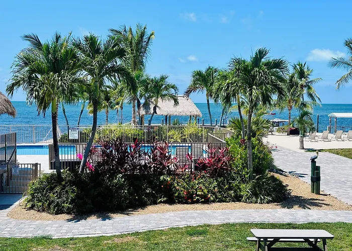 Ragged Edge Resort & Marina